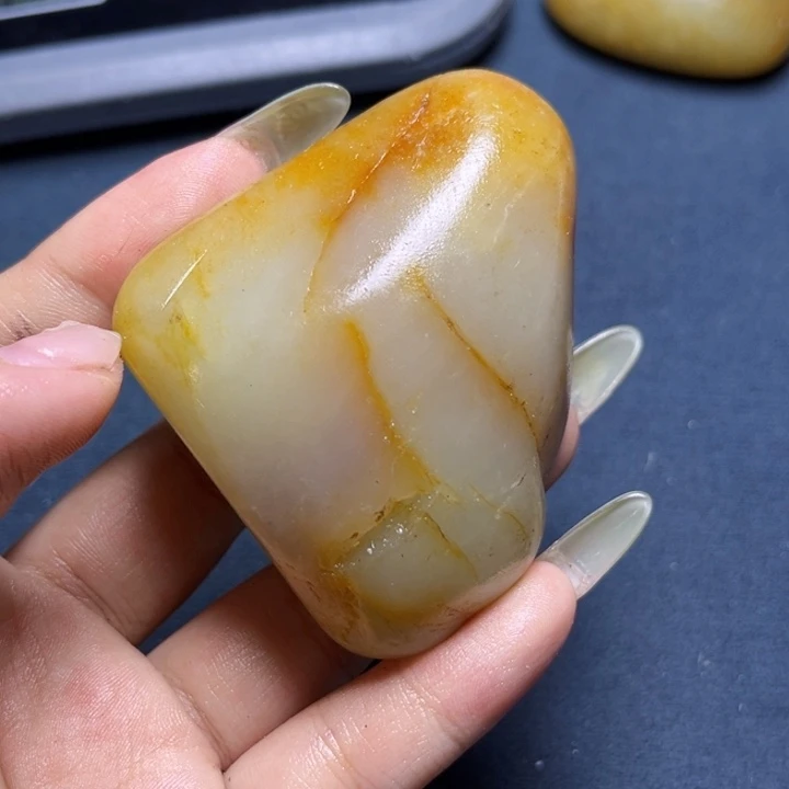 未镶嵌和田玉珠宝奇石
