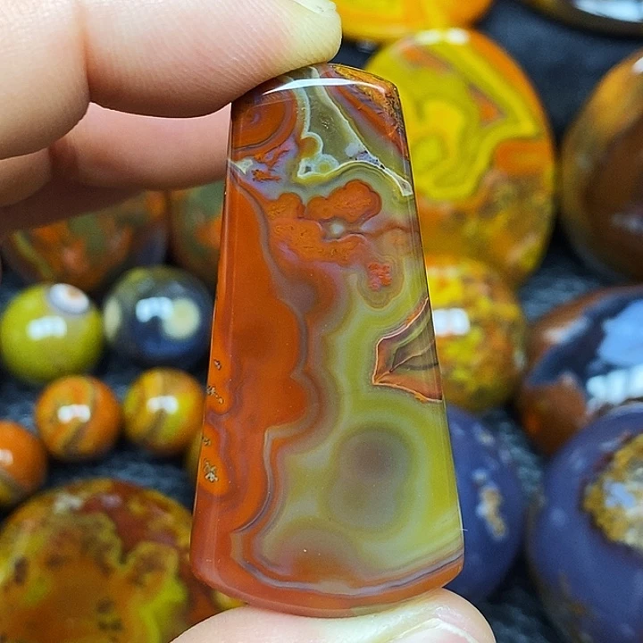 玛瑙/玉髓未镶嵌颈饰