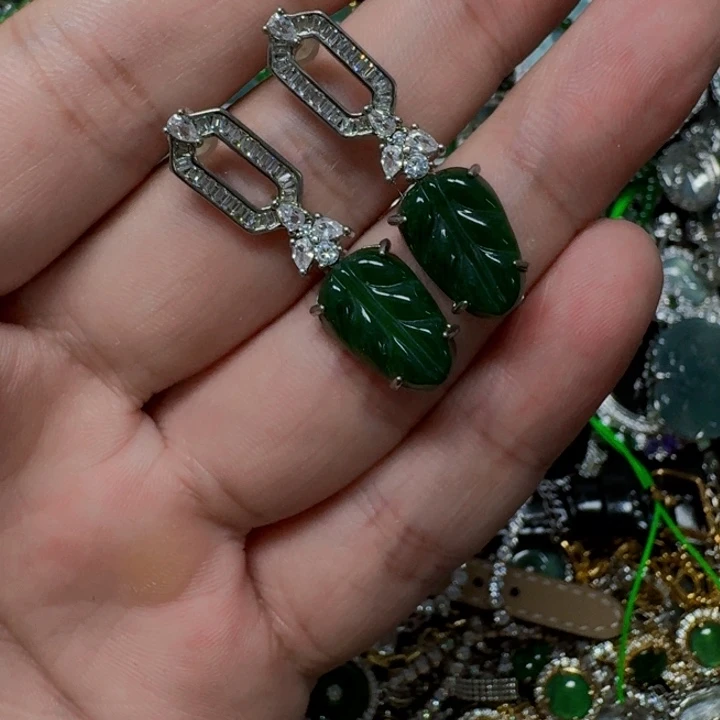 翡翠未镶嵌项链天然A货翡翠放漏