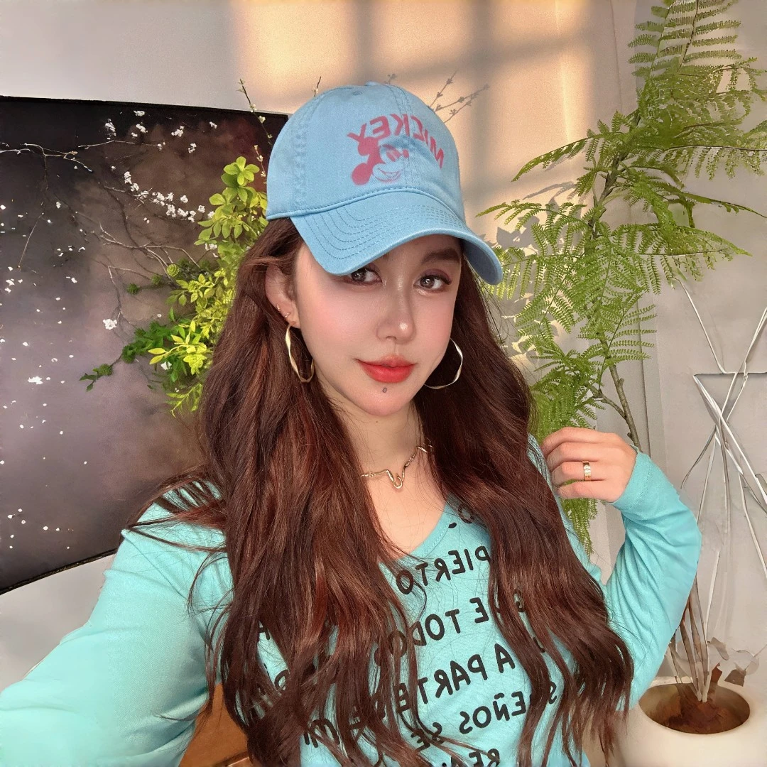 新款韩版时尚百搭休闲棒球帽男女情侣遮阳帽防晒鸭舌帽显脸小帽子