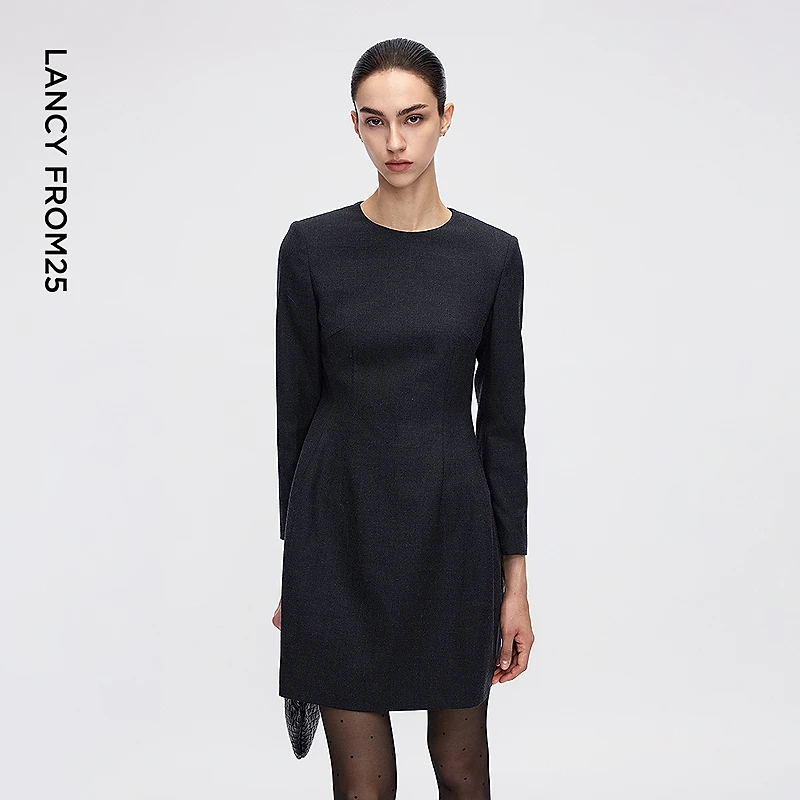 朗姿高级感轻礼服连衣裙优雅修身收腰圆领裙子女2025年冬季新款