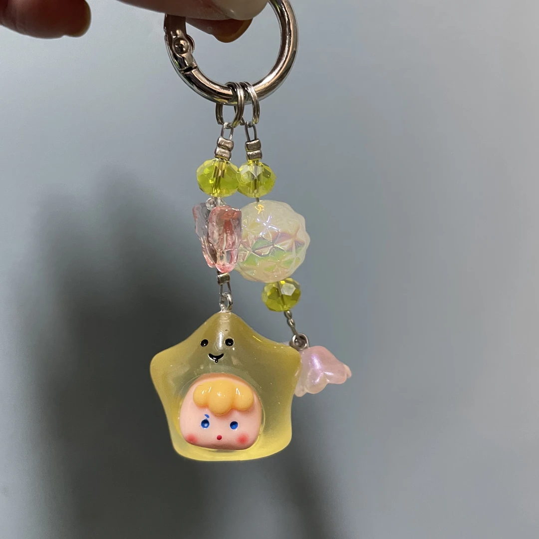 夜光黄色五角星娃娃手机坠D750