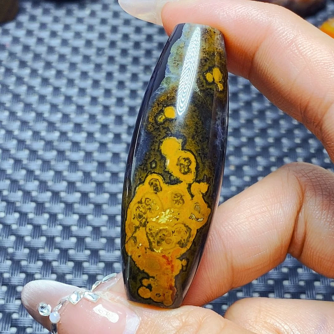 未镶嵌颈饰玛瑙/玉髓闫*