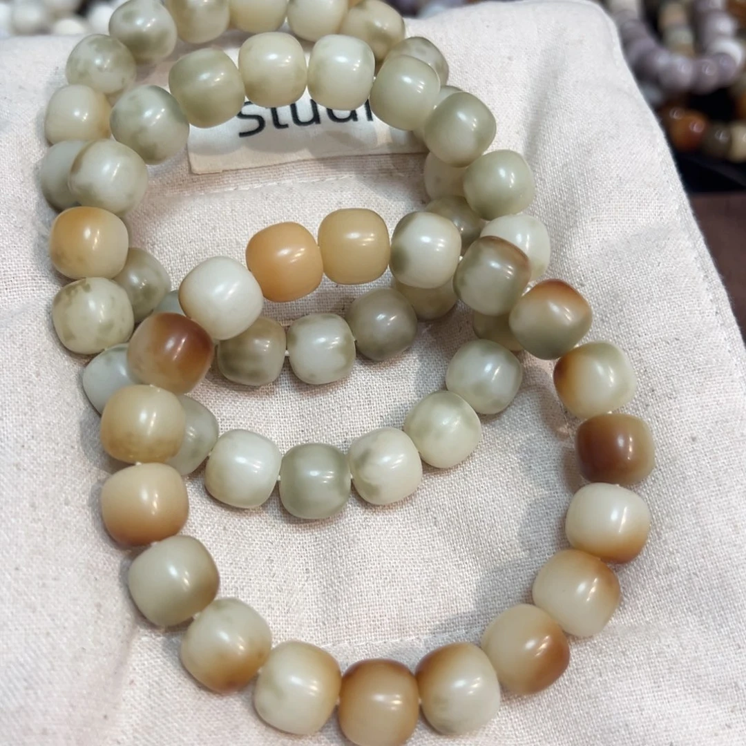 菩提根/象牙果吊坠醒时春山13