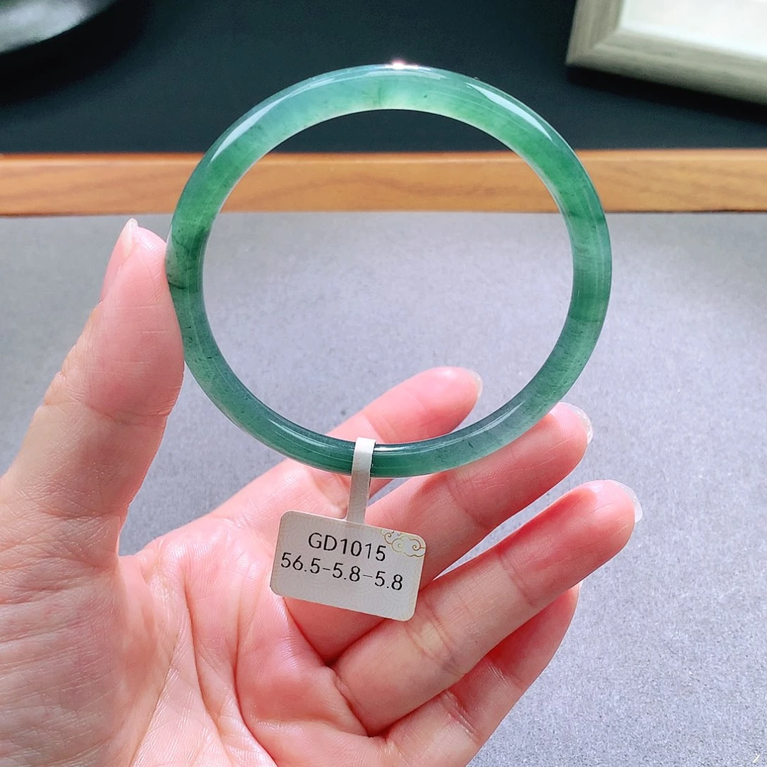 翡翠未镶嵌手镯天然翡翠手镯a货