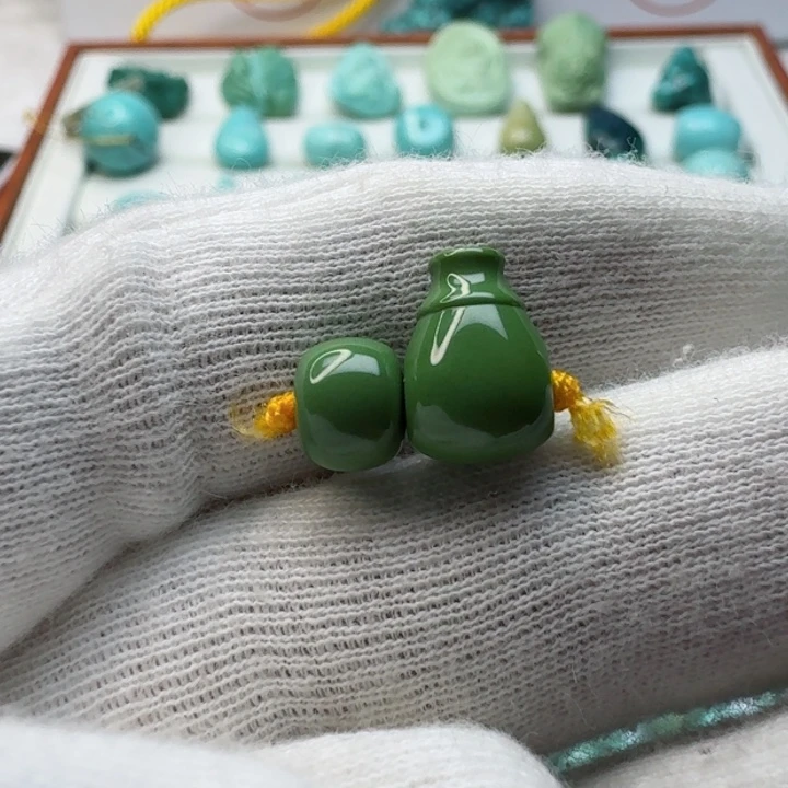 绿松石珠宝奇石未镶嵌小****口