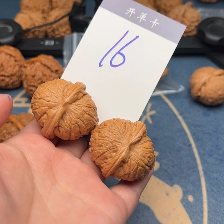 吊坠文玩核桃偶*乾隆磨 37全品 16