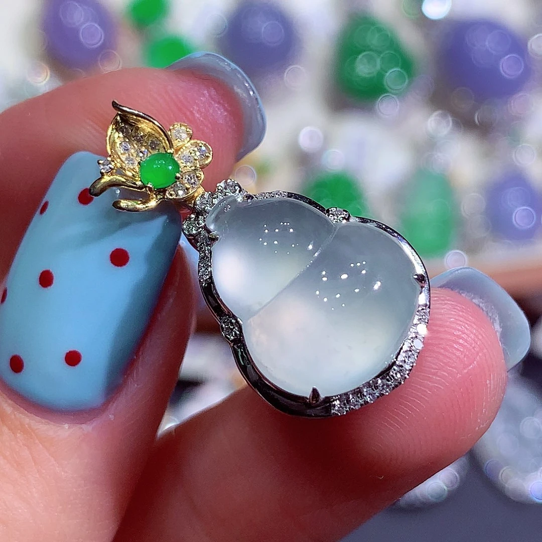 翡翠18K金镶嵌吊坠(不含链)