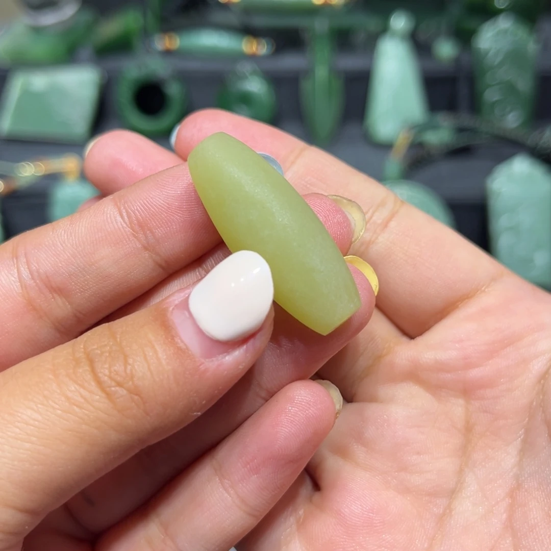 ❷***❺和田玉未镶嵌颈饰