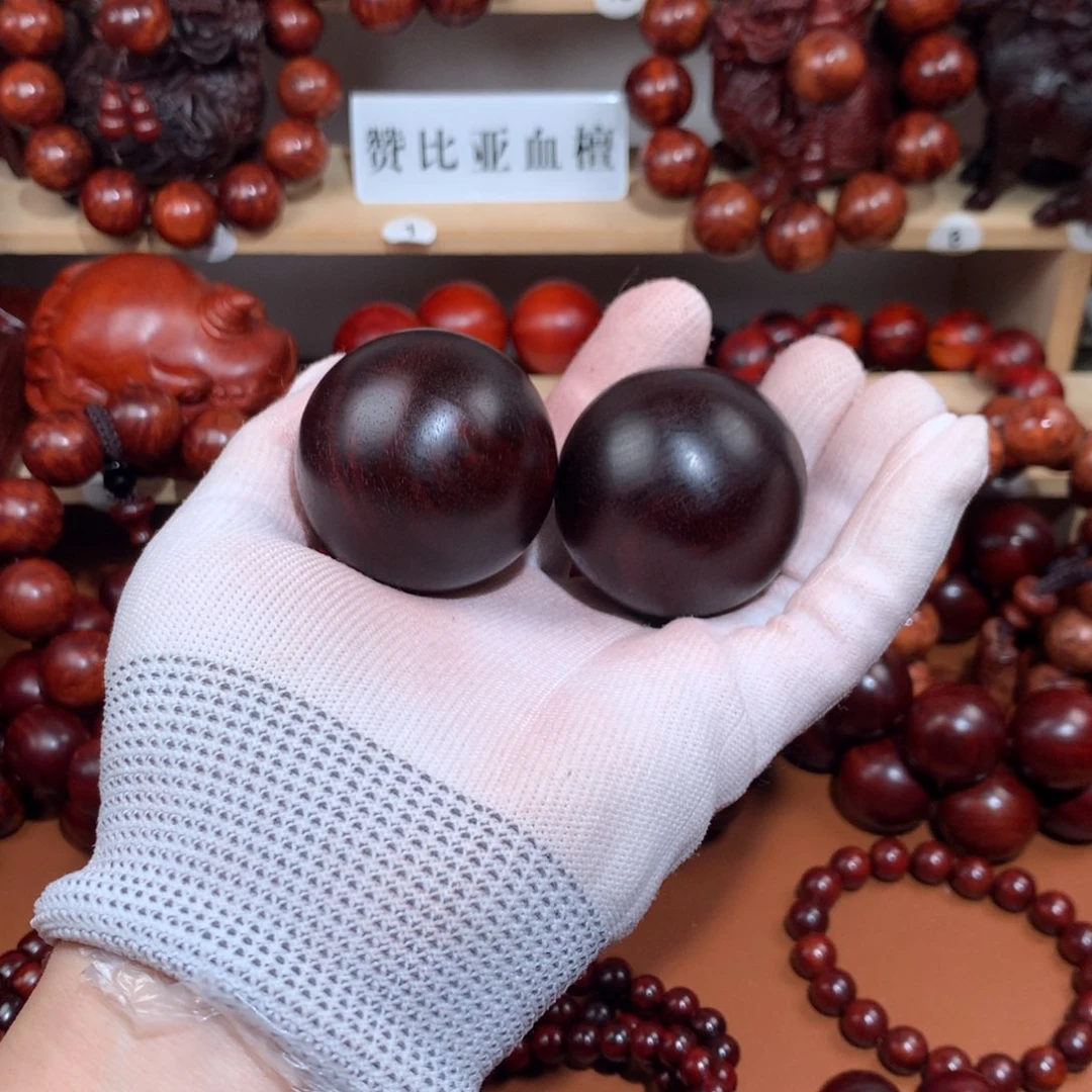 木4.5一对血檀手把件高油密-