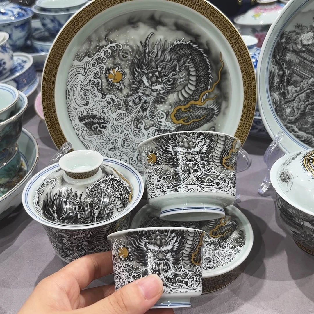 瓷片景德镇市和上海浦东