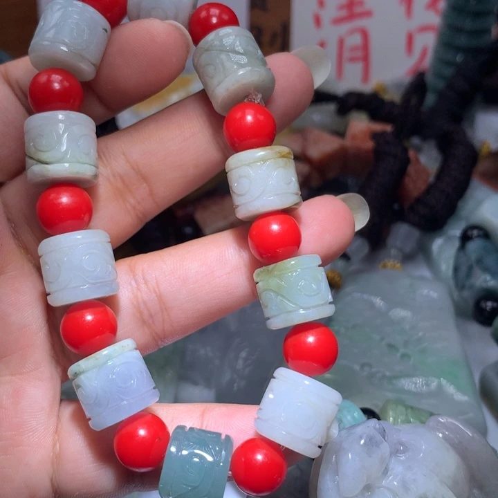 翡翠未镶嵌颈饰保真天然A货翡翠