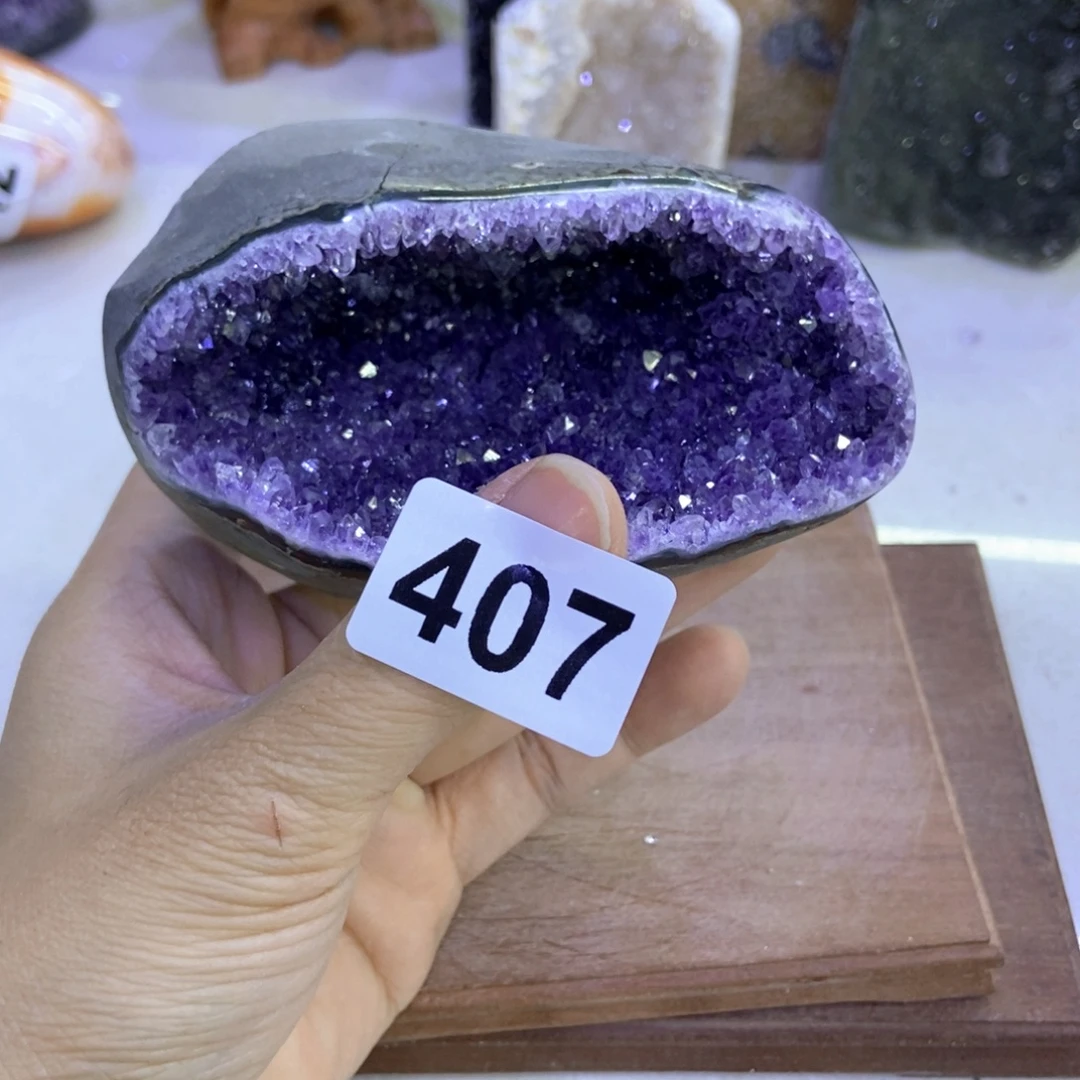 紫晶未镶嵌大型摆件（非配饰）