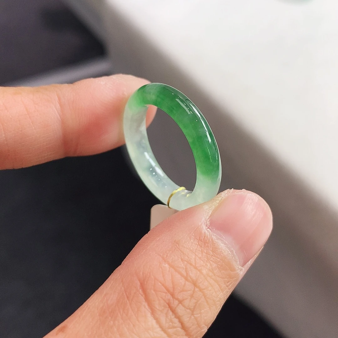 翡翠未镶嵌戒指16-17号