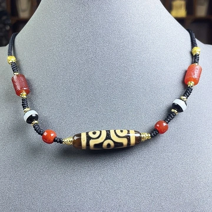 玛瑙/玉髓颈饰合金