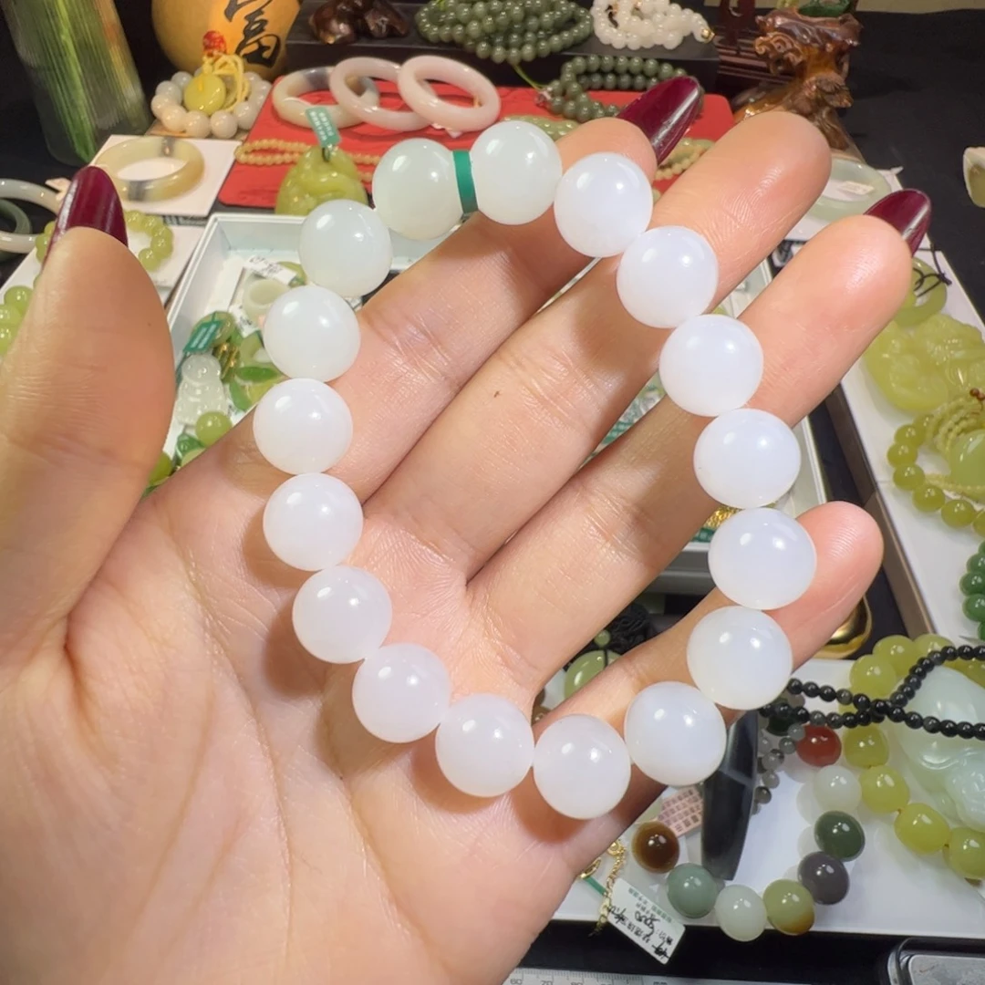 和田玉未镶嵌笔搁