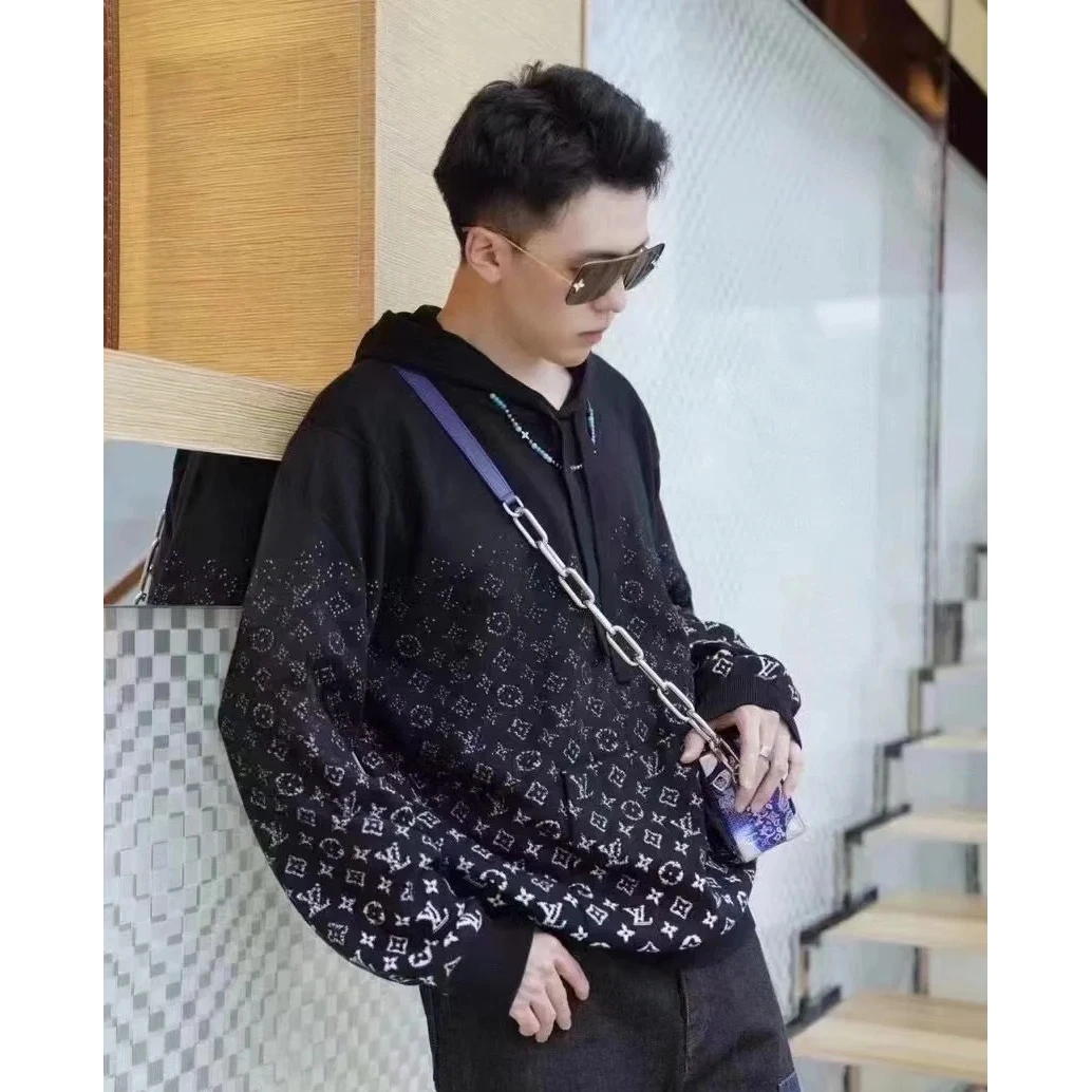 未使用 LouisVuitton/路易威登 LY2满天星老花卫衣帽衫HNN45W