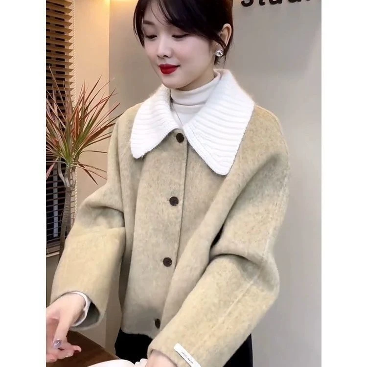 今年流行高级感小香风外套新款韩系高级感简约时尚翻领短款上衣潮
