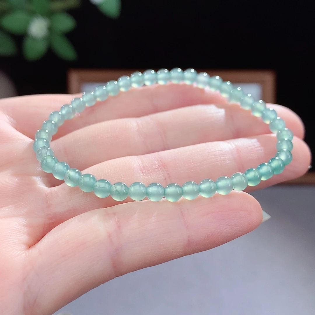 未镶嵌手镯（圆镯）翡翠