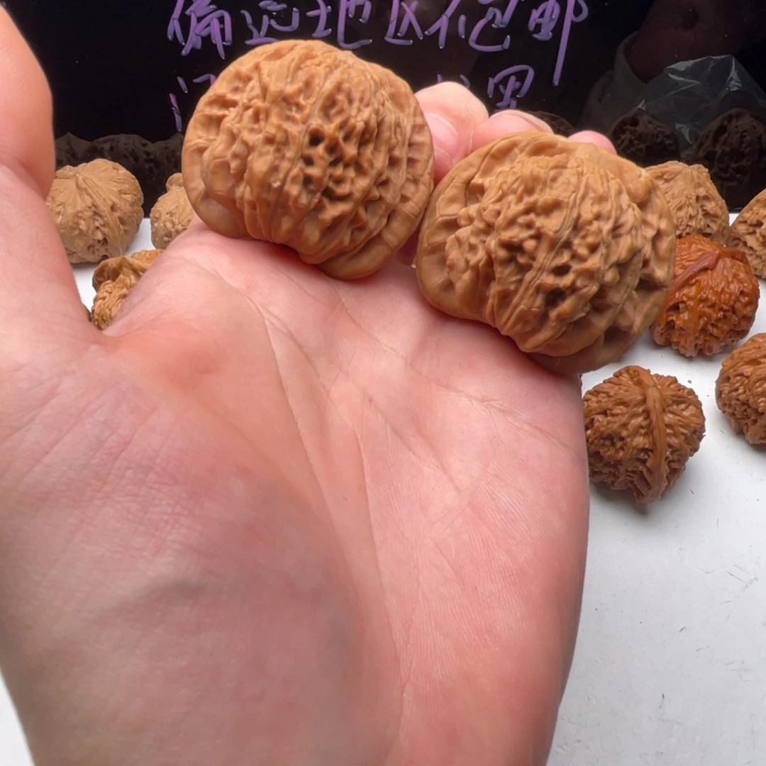 把件核桃44全品四座楼