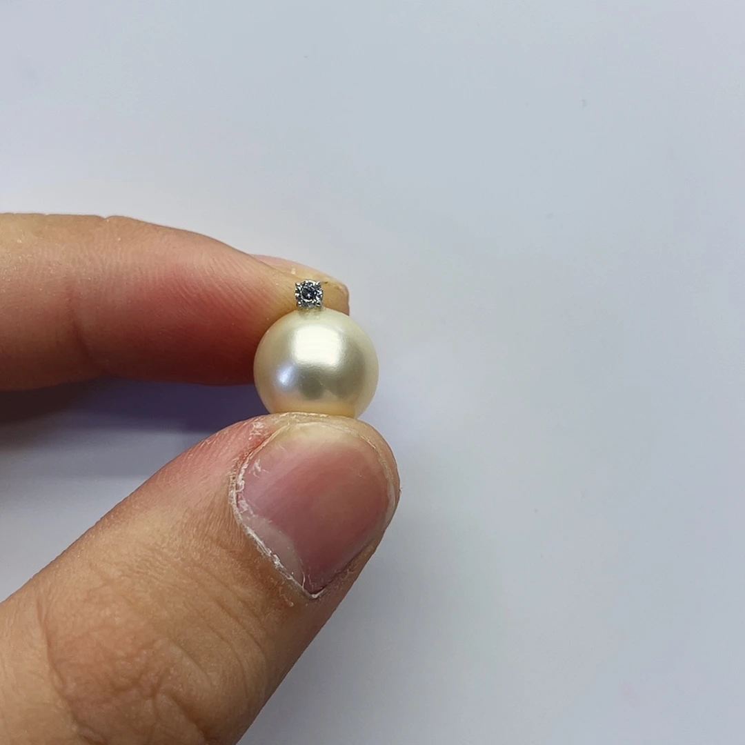 海水珍珠18K金镶嵌颈饰