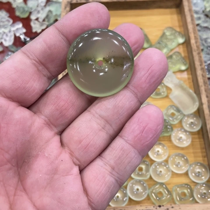 蛇纹石玉合金颈饰