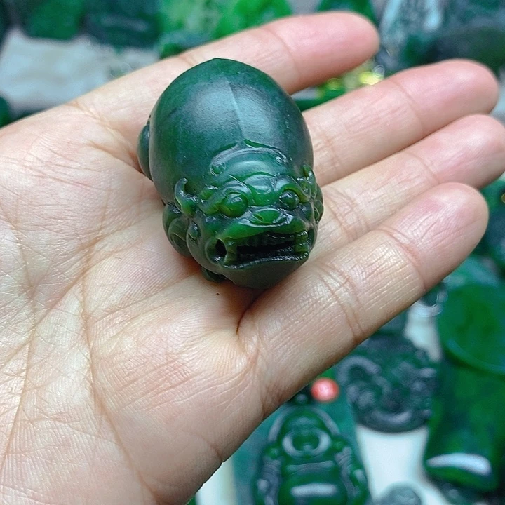 和田玉（碧玉）未镶嵌手链