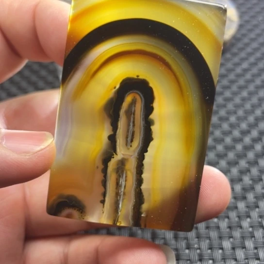 【闪购商品】玛瑙/玉髓玛瑙未镶嵌自**然