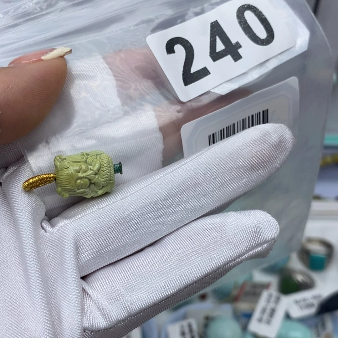 未镶嵌绿松石珠宝奇石泉**咚