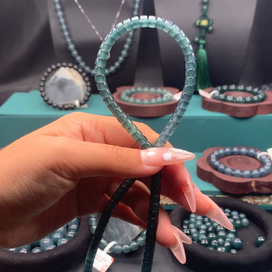 *****翡翠未镶嵌手链卡6X4mm药片