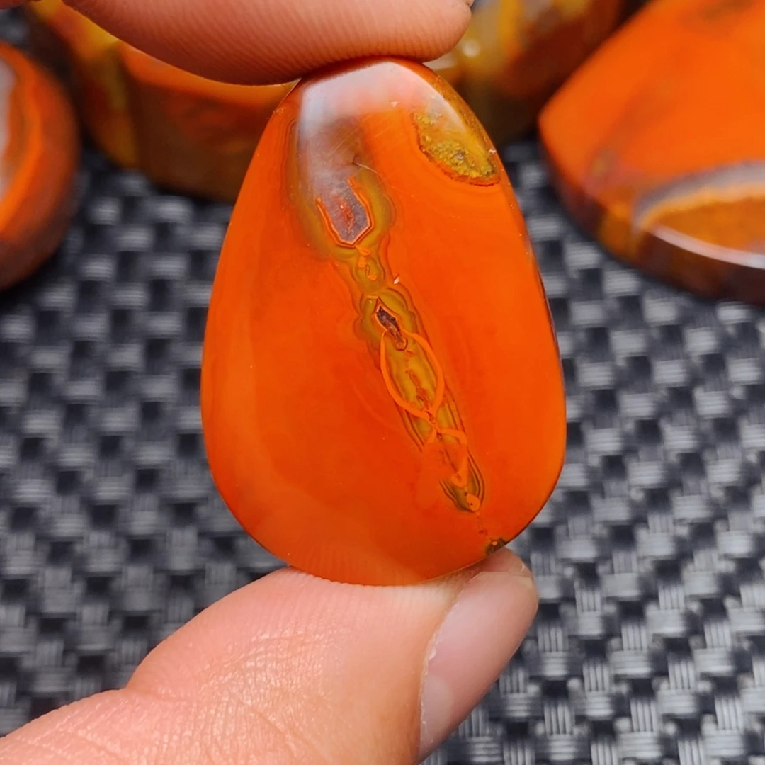玛瑙/玉髓吊坠(不含链)未镶嵌三***串