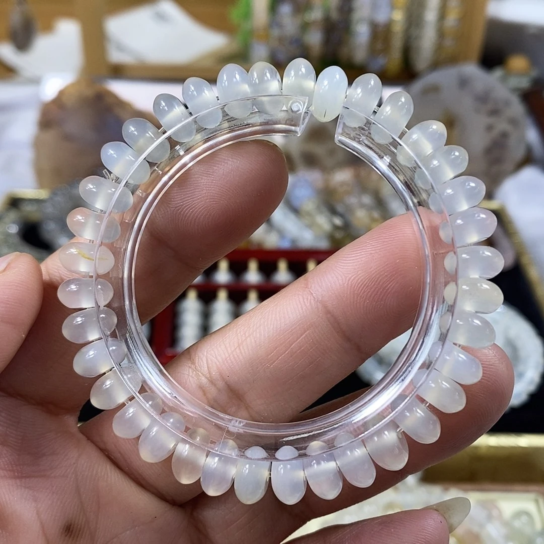 小****玛瑙/玉髓手链未镶嵌