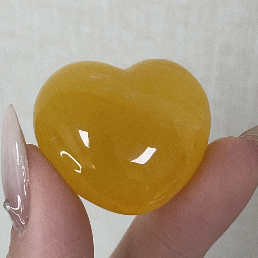 天然原矿无优化无烤色无补胶无煮蜜无辐照蜜蜡爱心吊坠（1223）