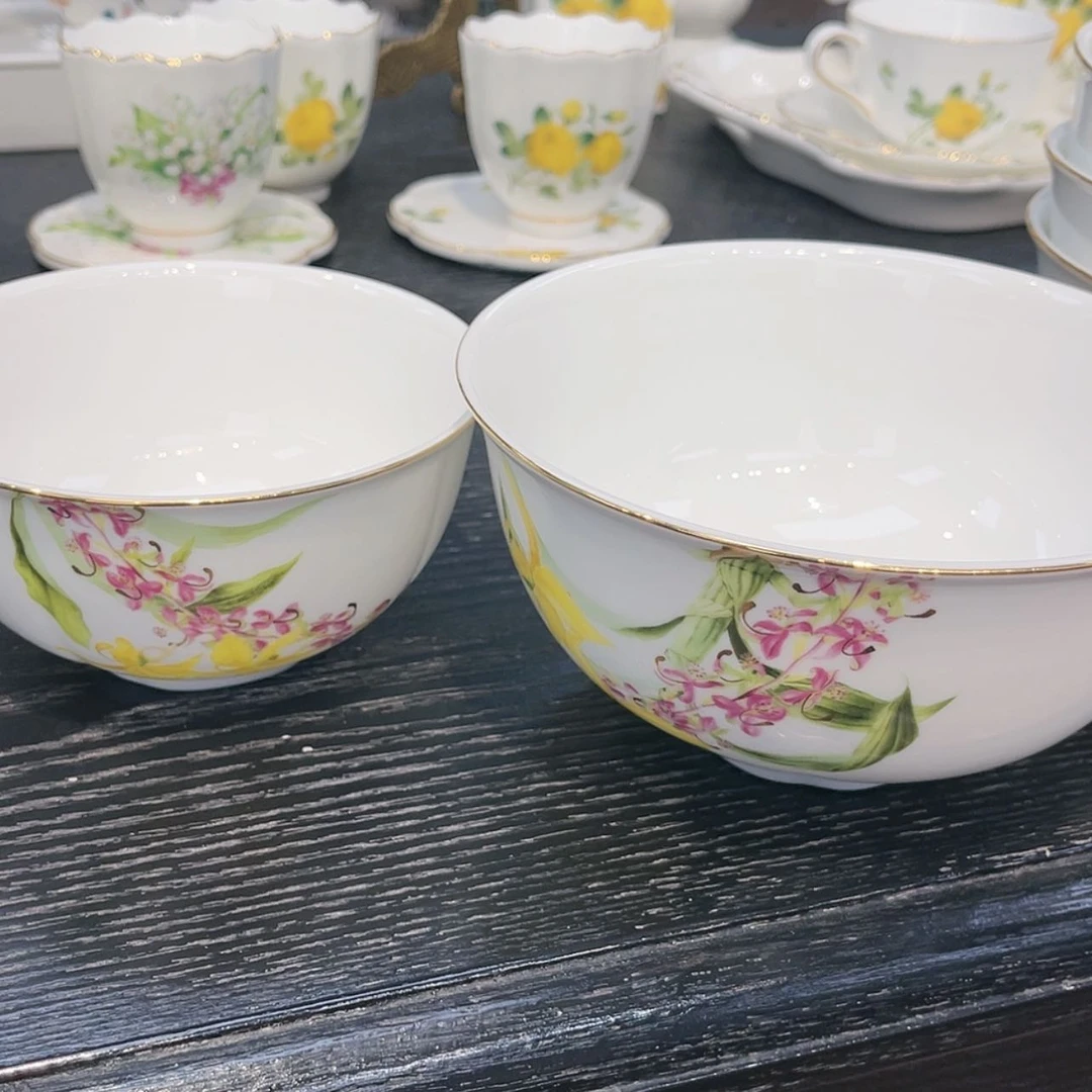 【闪购商品】瓷片一大一小——————