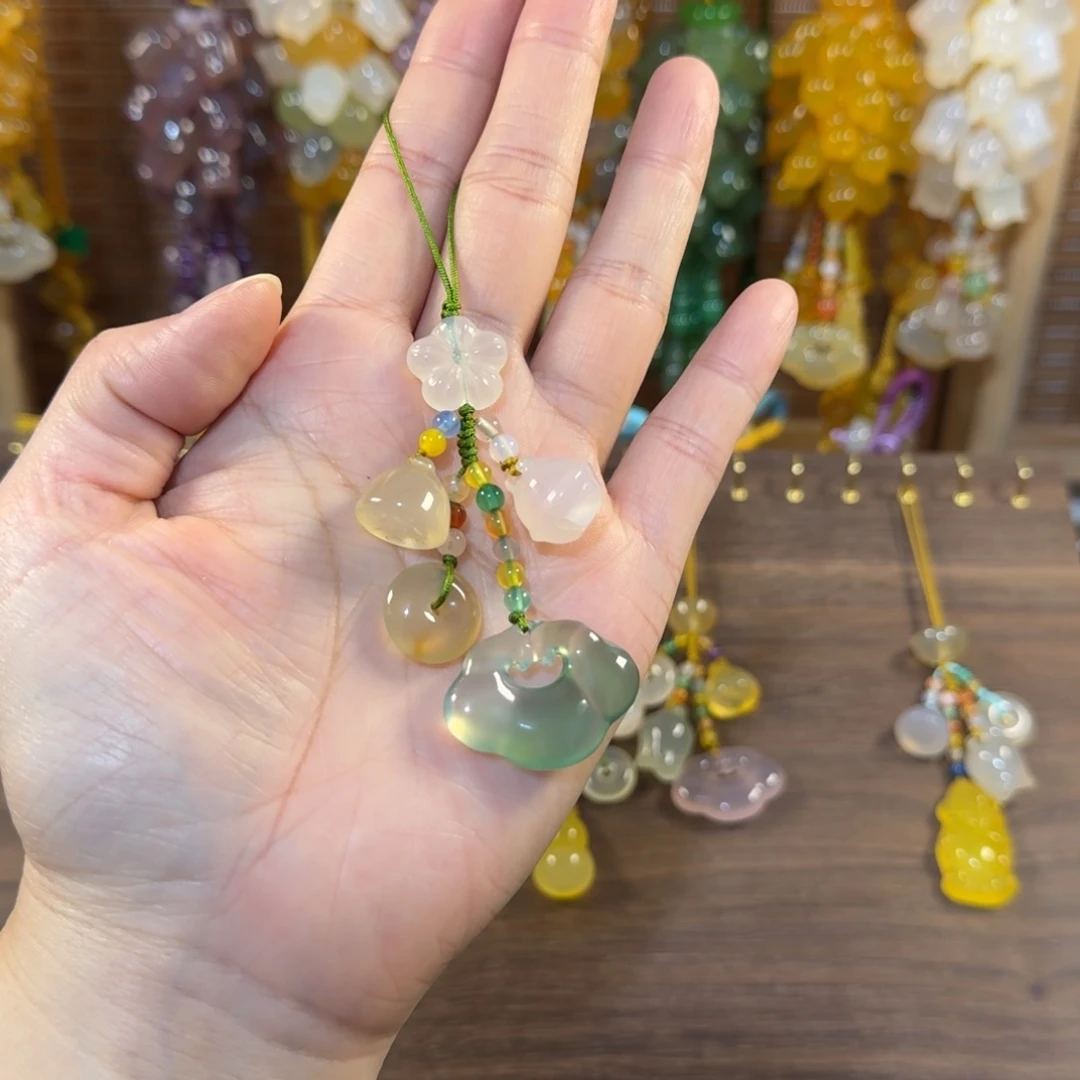 玛瑙/玉髓未镶嵌手机挂件