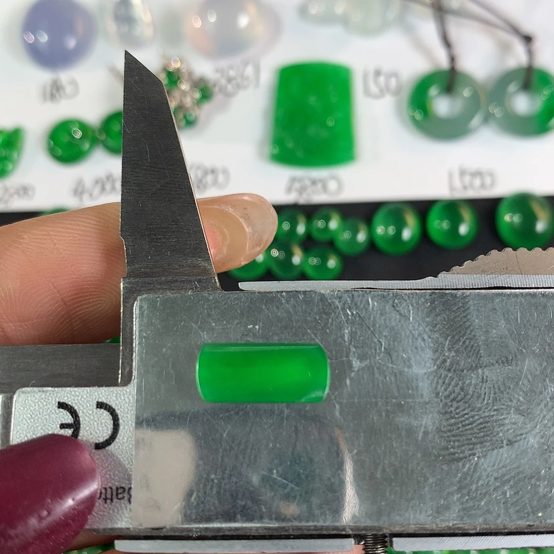 翡翠散珠12 5.3 2.67