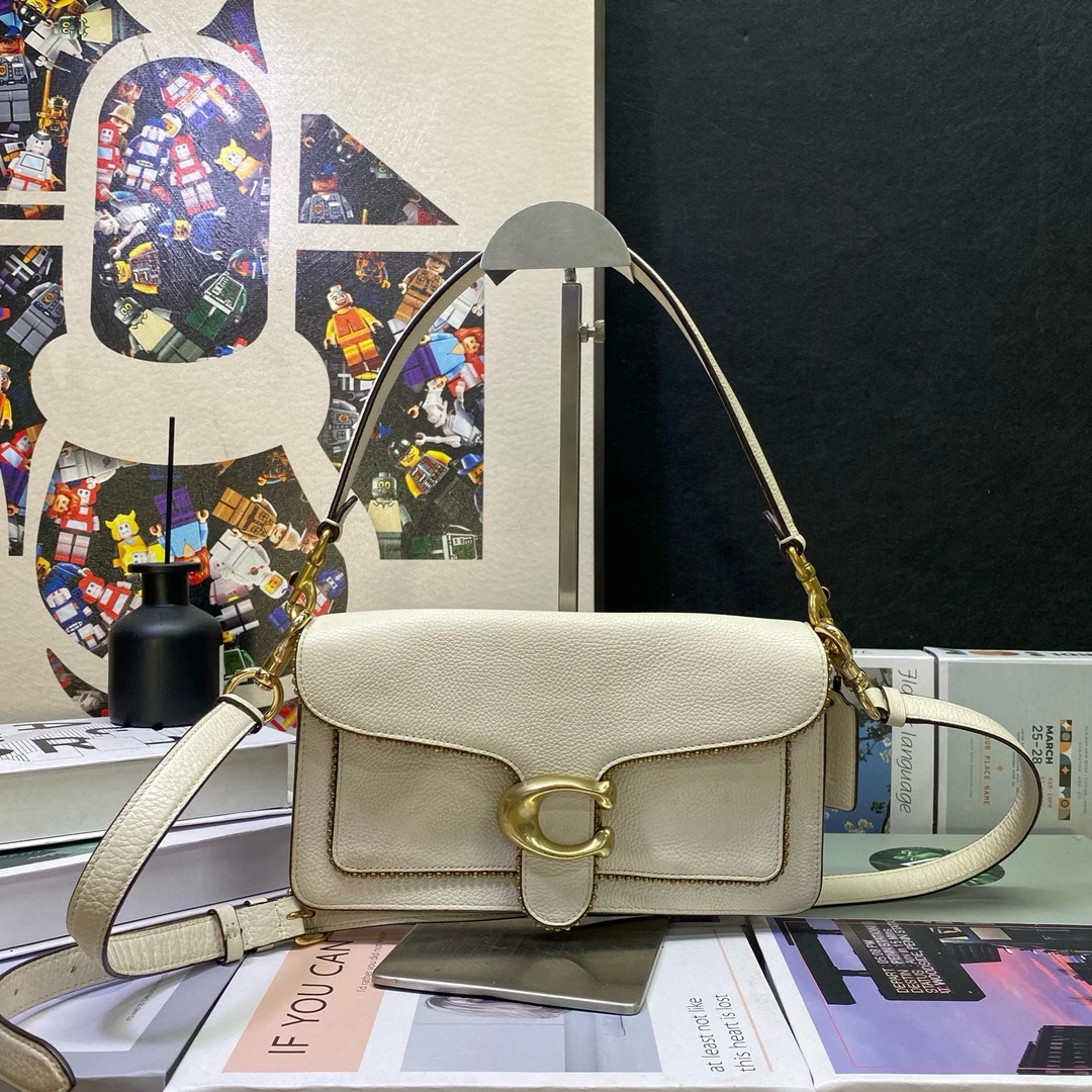 95新 COACH/蔻驰 23307斜挎包26*14