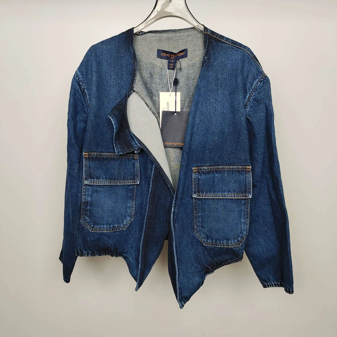 全新未使用 LouisVuitton/路易威登 蓝色牛仔外套 38码 GM004141