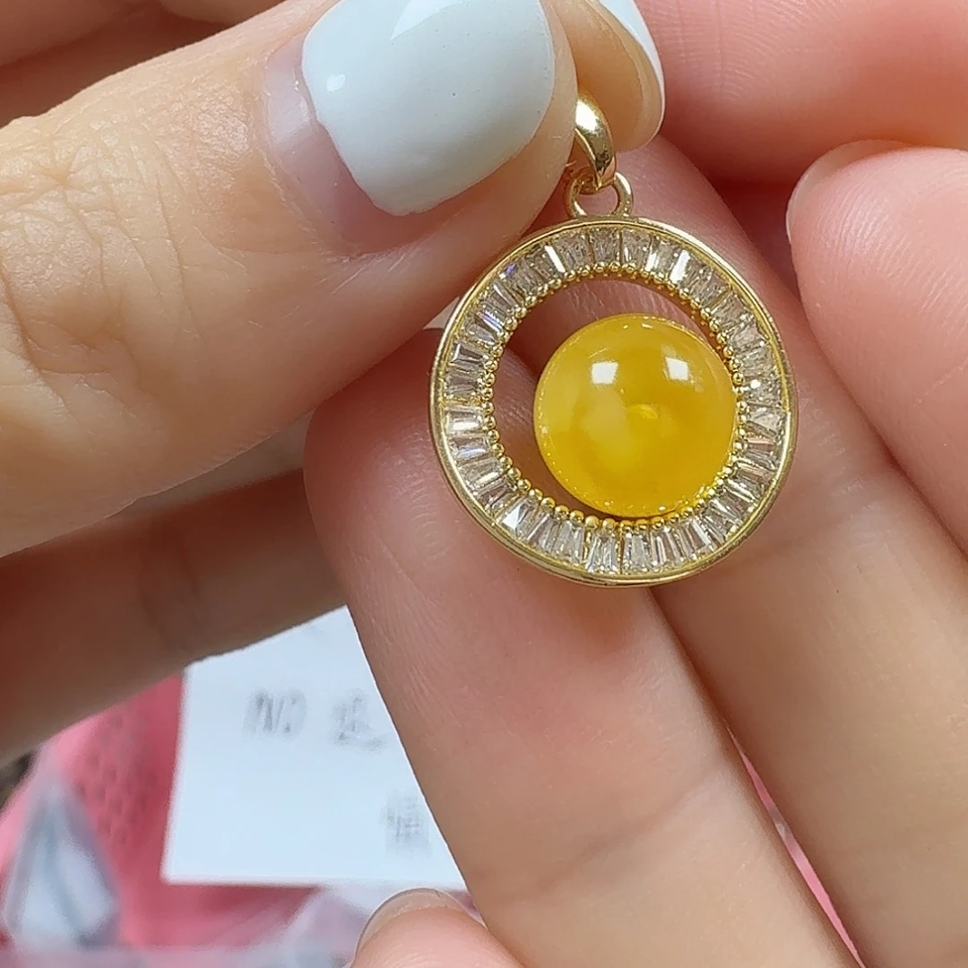 蜜蜡未镶嵌颈饰吊坠