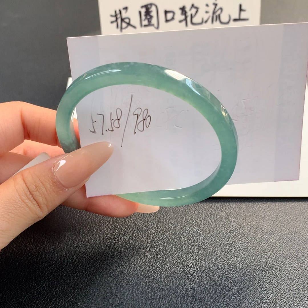 翡翠未镶嵌手镯天然翡翠