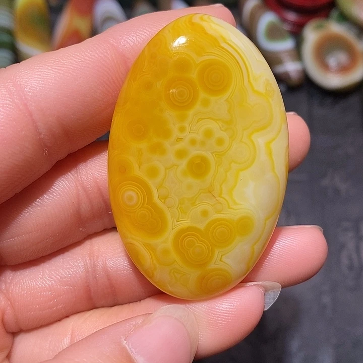 玛瑙/玉髓合金颈饰