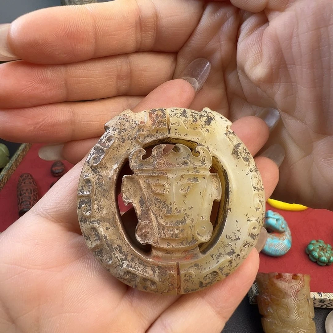 和田玉未镶嵌挂件东*