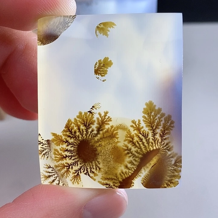 玛瑙/玉髓未镶嵌珠宝奇石