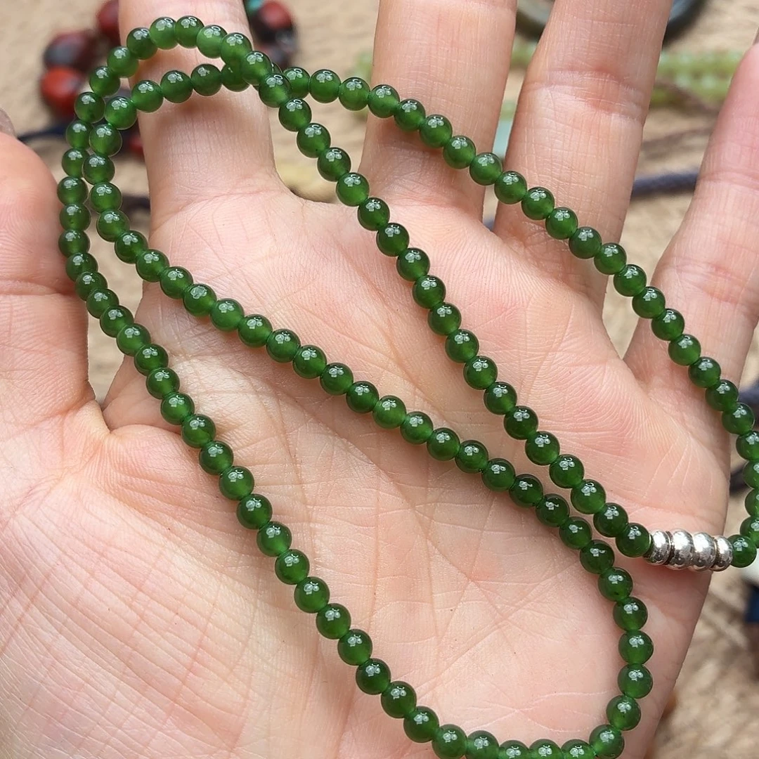 给***间和田玉（碧玉）未镶嵌颈饰