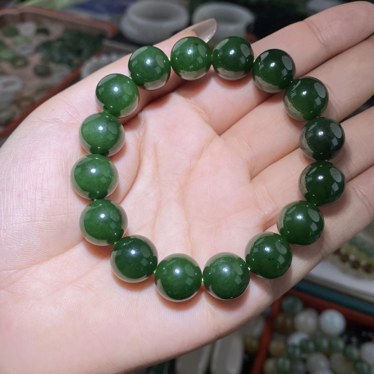和田玉碧玉卡13点状菠菜绿红皮手串