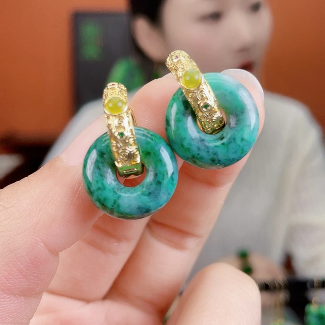 翡翠未镶嵌耳饰饰品