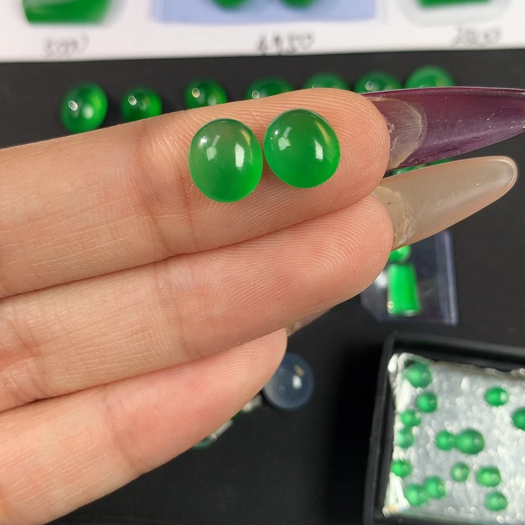 翡翠散珠8.2 7.4 3.23