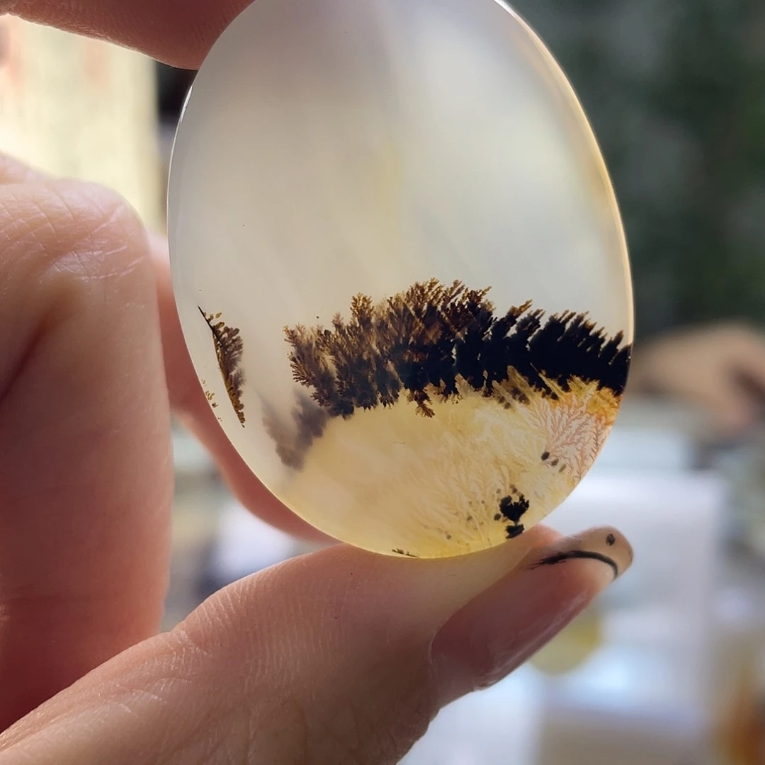 玛瑙/玉髓未镶嵌珠宝奇石