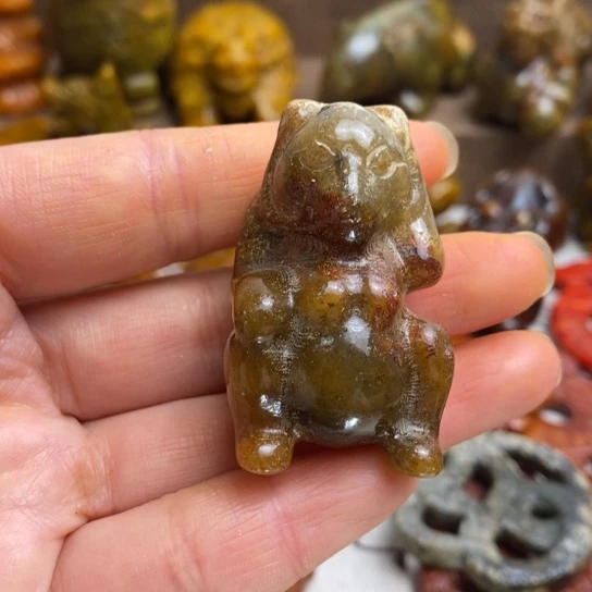 蛇纹石玉未镶嵌颈饰14