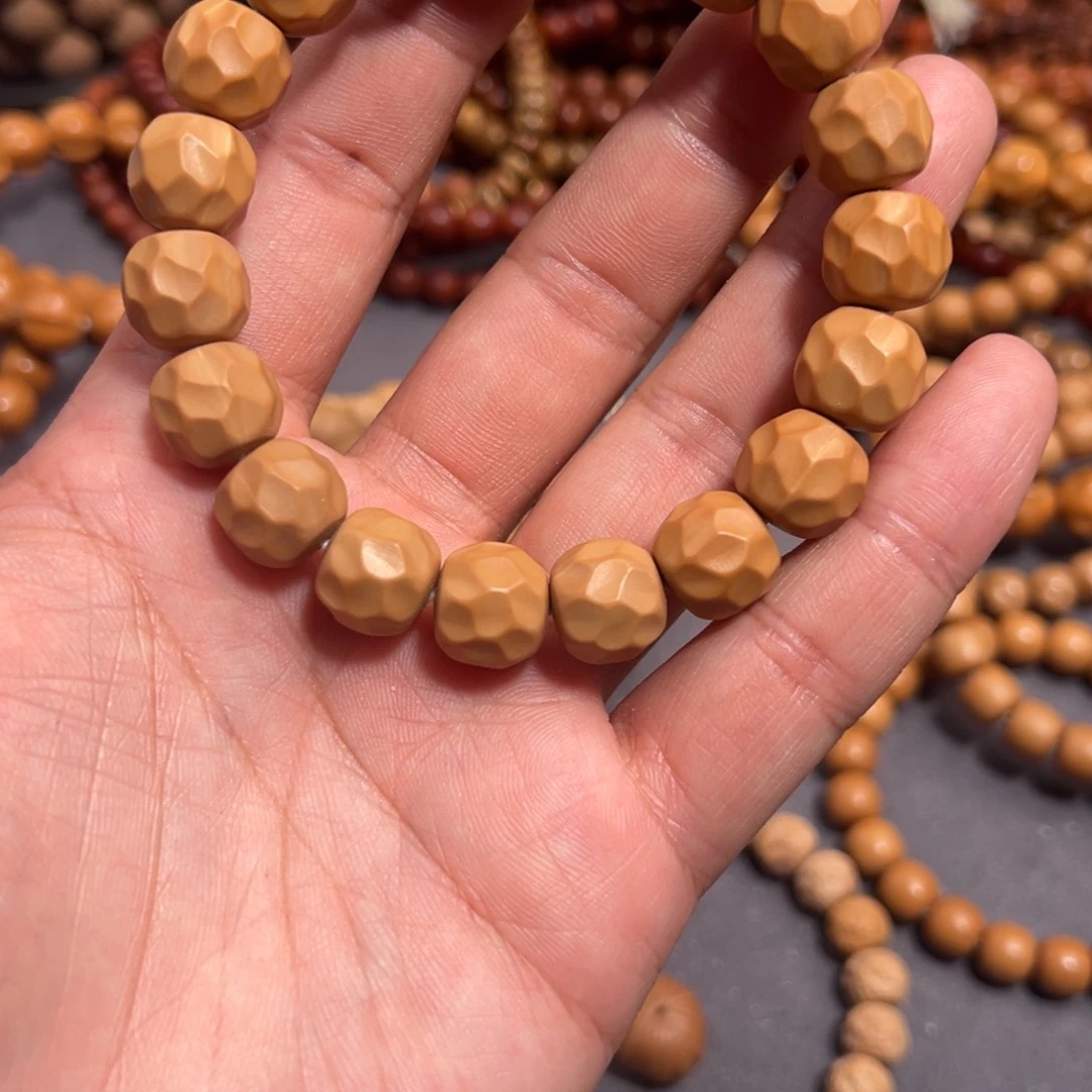 猴头核桃吊坠无相